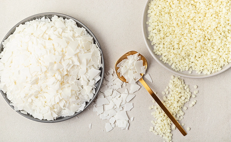 How to Choose the Right Wax for Your Candle Making