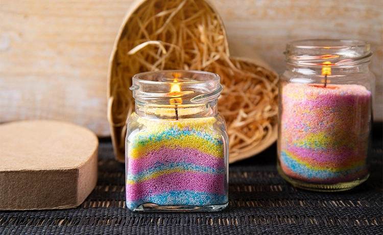 Crafting Candles with Dual Scents