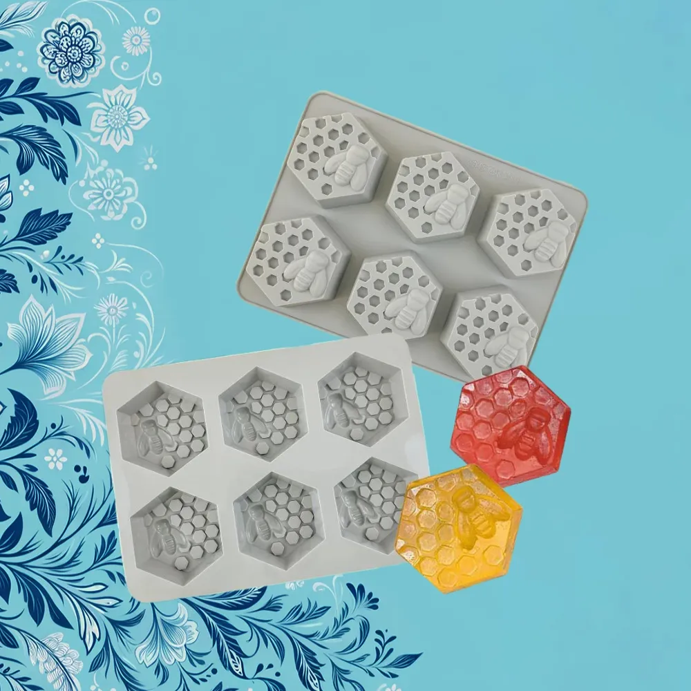 Honey Bee Silicone Mold | Candle Fragrance Supply