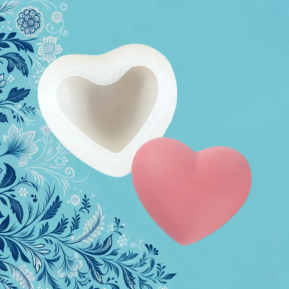 Smooth Heart Silicone Mold | Candle Fragrance Supply