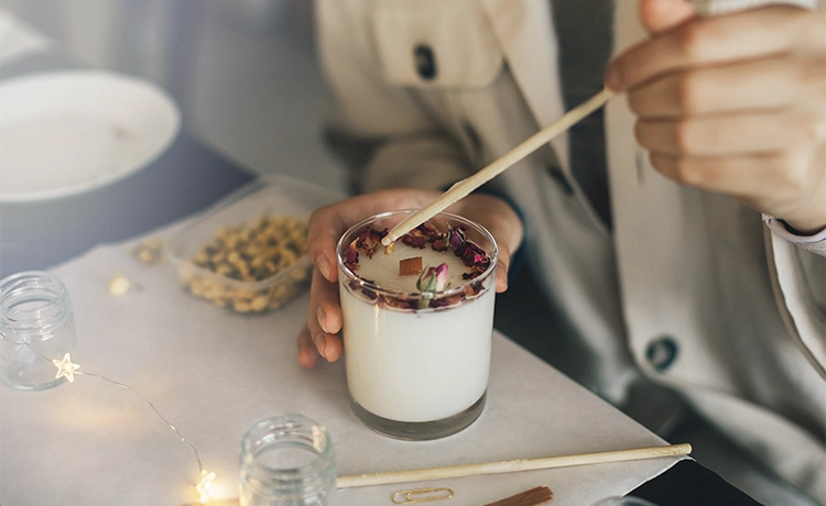 Safety Precautions for Summer Candle Usage